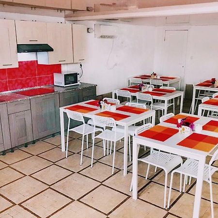 ホテルAbkhazia Tali スフミ エクステリア 写真